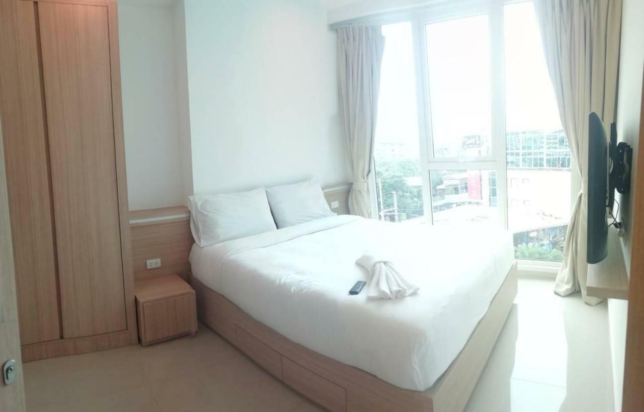 City Garden Tower Condo By Som Pattaya Luaran gambar